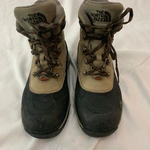 The North Face Shoes - North Face Primaloft Winter Grip Snow Boots 9.5 The North Face Shoes - North Face Primaloft Winter Grip Snow Boots 9.5